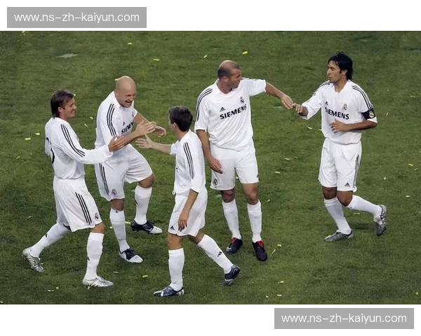 豪门恩怨录：拜仁与皇马，那场永不落幕的“欧冠德比”